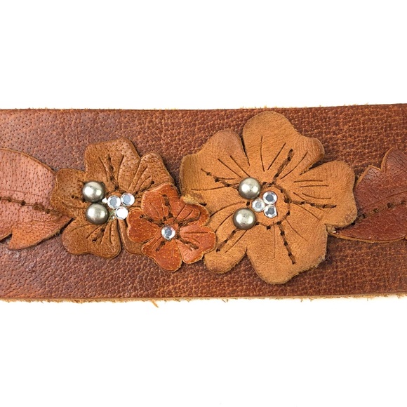 Hollister Co. Leather Tea Rose Appliqué Brown Belt main image 5